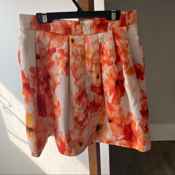Bardot Orange Floral and White Skirt with pockets Medium Size 8 - Picture 3 of 8